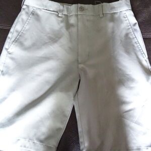 BEN HOGAN PERFORMANCE GREY SHORTS